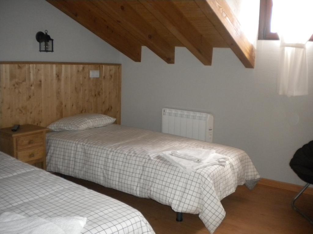 Hostal Rural Las Cuatro Calles San Martín del Pimpollar Cameră foto